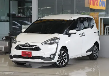 Toyota Sienta 1.5 V ปี 2022 ใช้น้อย6x,xxxโล เข้าศูนย์ตลอด รถบ้านมือเดียว ไม่เคยติดแก๊ส ออกรถ0บาท