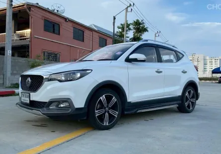MG ZS 1.5 X SUNROOF AT ปี 2018 สีขาว