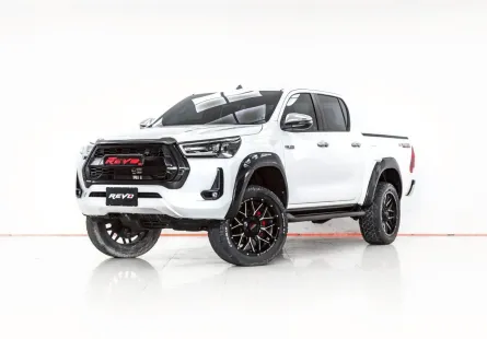 3B147 TOYOTA REVO 2.4 MID PRERUNNER 4DR MT 2021