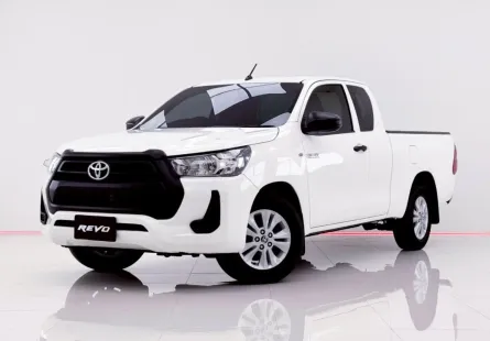 6B233 TOYOTA HILUX REVO 2.4 MID Z EDITION SMART CAB MT 2020
