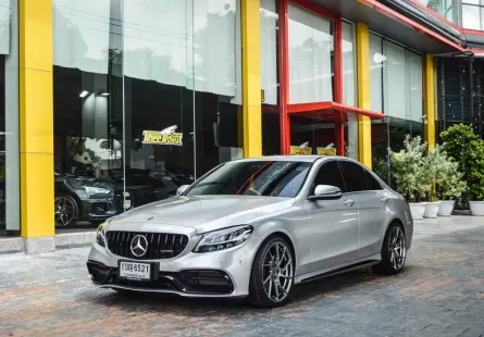 Mercedes-Benz C220d Avantgarde W205 ปี 2020 ชุดแต่ง AMG C63 รอบคันสภาพสวยมาก