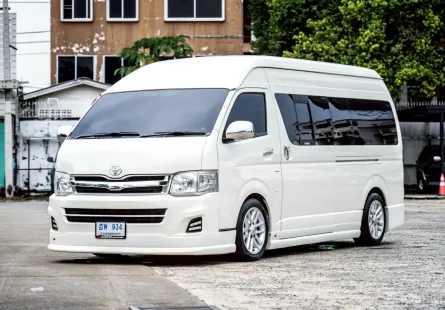 ขายรถตู้ Toyota Commuter 2.5 D4D ปี 2012 สภาพดีพร้อมใช้งาน