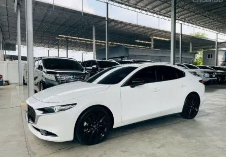 MAZDA3 2.0 SP ปี 2022 รถสวย มือแรกออกห้าง สภาพพร้อมใช้ ไมล์น้อย TOP Sunroof รับประกันตัวถังสวย
