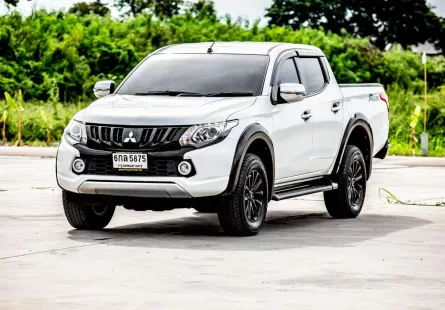 2017 Mitsubishi TRITON 2.4 รถกระบะ 