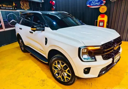 Ford Everest 2.0 Bi-Turbo Titanium 2023 ขายรถสภาพดี วิ่งน้อยเพียง 26000 กม. มือเดียวป้ายแดง  
