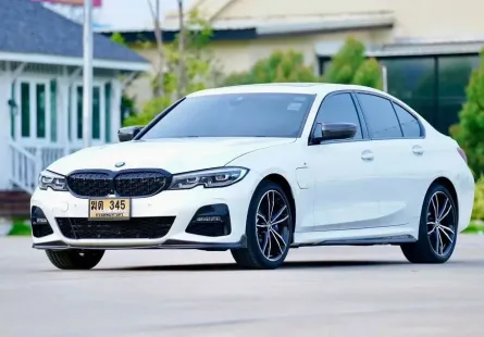 BMW 3 Series 2.0 330e 2020 รถบ้านสวย ไมล์เพียง 16,xxx 