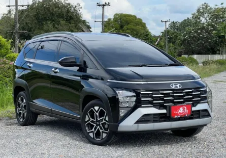HYUNDAI STARGAZER X6 1.5 หกที่นั่ง TOPสุด A/T ปี2024 สีดำ