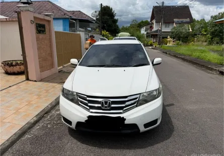 2013 Honda CITY 1.5 V CNG รถเก๋ง 4 ประตู รถบ้านสภาพดี มีประกัน