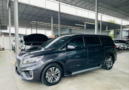 KIA GRAND CARNIVAL 2.2 SXL ปี 2020 รถสวย มือแรก สภาพพร้อมใช้ ไมล์น้อย TOP สุด รับประกันตัวถังสวย
