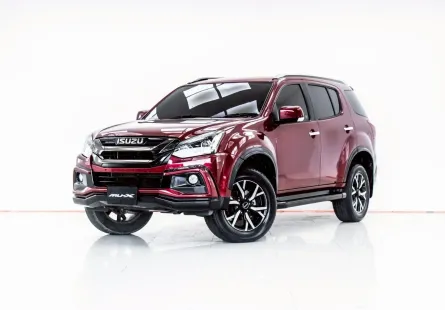 3B192 ISUZU MU-X 1.9 THE ONYX AT 2020