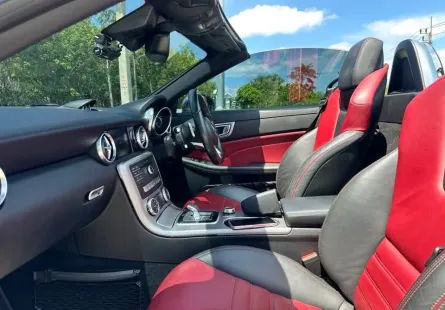 Mercedes-Benz SLC-Class 2.0 SLC300 2018 สภาพดีเยี่ยม