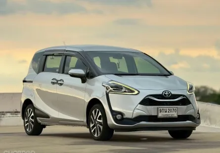 Toyota Sienta 1.5 V ปี 2019 จด 2020 