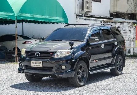 Toyota Fortuner 3.0 V 4WD ดีเซล ปี 2005จด2006