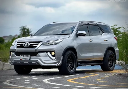 2016 Toyota Fortuner 2.4 V SUV ดาวน์ 0%