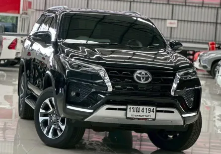 Toyota Fortuner 2.4 V 2WD 