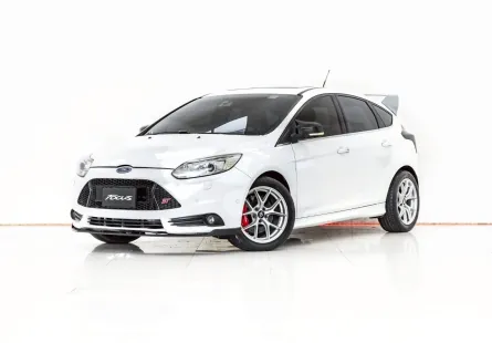 3B163 FORD FOCUS 2.0 S 5DR AT 2013