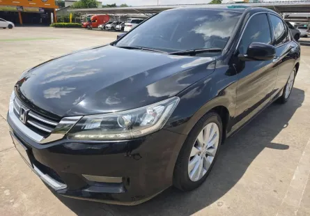 Honda Accord 2.0 EL ปี 2015 รถมือสองสภาพดี ราคาคุ้มค่า