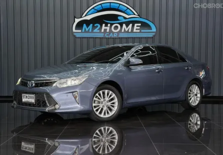 TOYOTA CAMRY 2.5 Hybrid CD AT ปี 2015 จด 2017 สี เทา