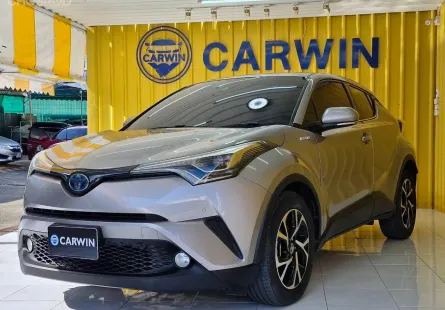 2019 Toyota C-HR 1.8 รถเก๋ง 5 ประตู 