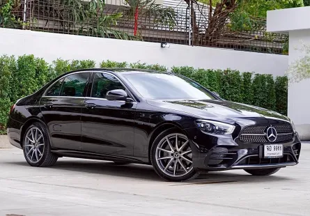 Mercedes-Benz E-Class E300e 2022 รถประหยัดน้ำมัน เทคโนโลยีล้ำสมัย