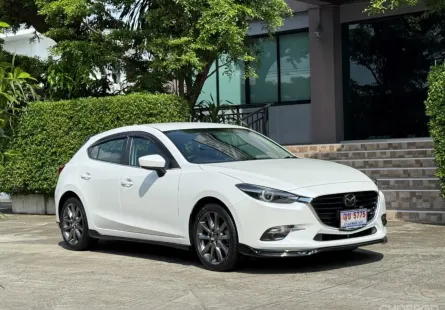 2018 MAZDA 3 2.0 SP SPORT รถมือเดียวป้ายแดง วิ่งเพียง 70,000กม ประวัติศูนย์ครบ รถไม่มีอุบัติเหตุครับ