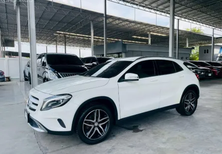 MERCEDES-BENZ GLA 1.6 Urban W156 ปี 2017 รถสวย สภาพพร้อมใช้ ไมล์น้อย รับประกันตัวถังสวย