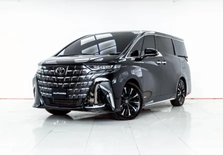 4AB011 TOYOTA ALPHARD 2.5 HEV E-FOUR EXECUTIVE LOUNGE 2025