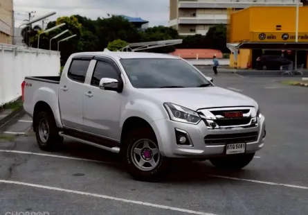 ISUZU D-MAX 1.9 ZP Ddi HI-LANDER CAB-4 เกียร์ Auto สีเทา ปี2016 รถบ้านไมล์น้อย  60,000 km