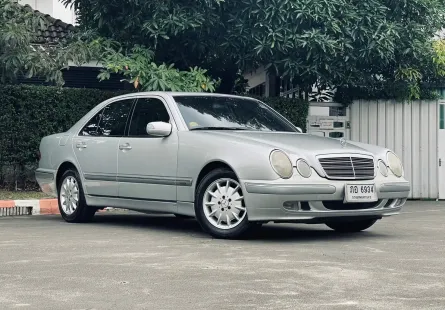 Mercedes-Benz W210 E200 Kompressor ปี 2001 (ขายเงินสดเท่านั้น)