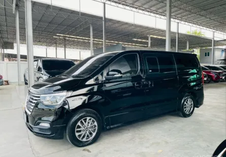 HYUNDAI H-1 2.5 DELUXE ปี 2020 รถสวย สภาพพร้อมใช้ ไมล์น้อย TOP สุด รับประกันตัวถังสวย