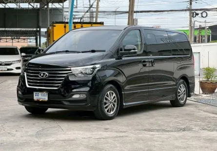 2019 Hyundai H-1 2.5 Elite รถตู้/MPV ฟรีดาวน์