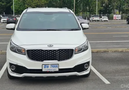 2017 Kia Grand Carnival 