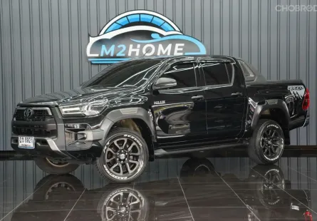 TOYOTA HILUX REVO 2.4 ROCCO AT ปี 2023 สีดำ