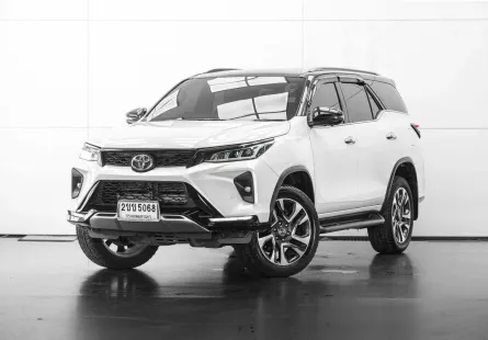 2021 TT FORTUNER 2.4 LEGENDER (BLACK TOP)