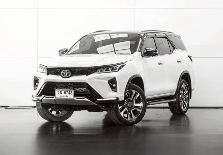 2022 TT.FORTUNER 2.4 LEGENDER BLACK TOP 4WD