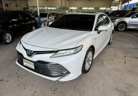 Toyota Camry 2.5i Hybrid ปี 2020 สีขาว