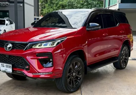 2022 Toyota Fortuner 2.8 GR Sport SUV ดาวน์ 0% รถสวย ไมล์น้อย มือเดียวป้ายแดง