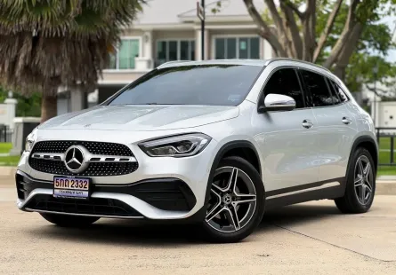 Mercedes-Benz GLA-Class 1.3 GLA200 2023 เลขไมล์น้อย รถเจ้าของเดียว 