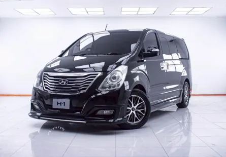 1E217 HYUNDAI H1 2.5 DELUXE AT 2010