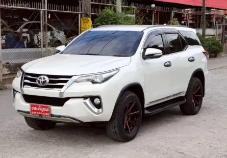 2016 Toyota Fortuner 2.4 V SUV  ผ่อน 13,000/6ปี