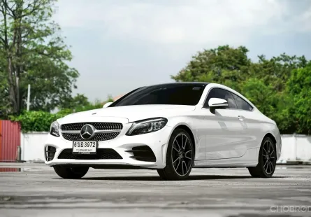 Benz C200 Coupe 2.0 AMG  ปี 2021 ไมล์นางฟ้า 49,000 กม. เครื่อง 2,000 cc มือเดียวป้ายแดง