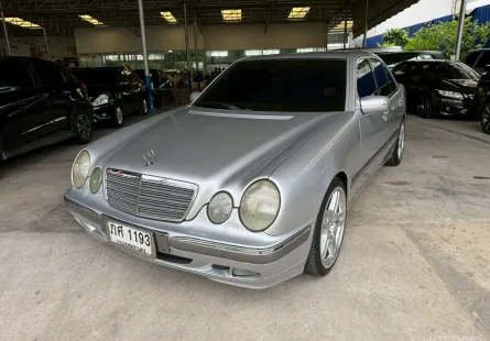 Mercedes-Benz E200 Kompressor W210 2.0i ปี 2001 สีเทา