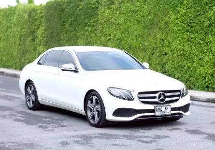 2017 Mercedes-Benz E-Class 2.0 E220d รถเก๋ง 4 ประตู รถบ้านมือเดียว ไมล์น้อย 