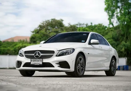 New !! Benz C300e AMG Dynamic ปี 2019 มือเดียวป้ายแดง เซอร์วิสศูนย์ตลอด ออฟชั่นเต็มสุด ๆ