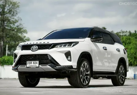 Toyota Fortuner 2.4 Legender 4×4 ปี 2021 สวยมากๆ รถพร้อมใช้งาน เหมือนออกป้ายแดงเลย