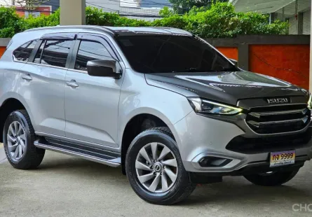 2021 Isuzu MU-X 1.9  Elegant SUV ไมล์ 4 หมื่นกิโลแท้ รถบ้านมือเดียว สีไม่เคยเก็บสวยเดิมครับ