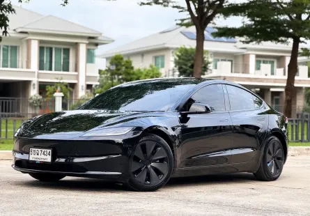 Tesla Model 3 LONG RANGE 4WD ปี 2024 รถบ้านแท้ เจ้าของเดียว ป้ายแดง  ไมล์น้อย ประวัติศูนย์  
