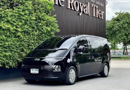 2023 Hyundai STARIA 2.2 Premium รถตู้/MPV รถบ้านมือเดียว ไมล์น้อย  