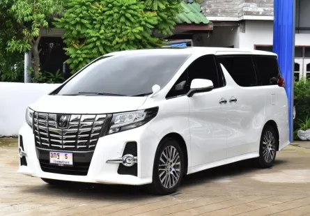 Toyota Alphard 2.5 SC Package ปี 2017 วิ่ง 11x,xxx km สีขาว เครื่องยนต์เบนซินล้วน