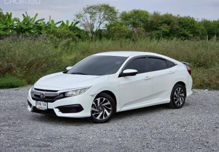 HONDA CIVIC 1.8 E i-VTEC [FC] ปี 2016 ซีดานทรงสปอร์ตยอดฮิต ดูแลง่าย ราคาสบายกระเป๋า